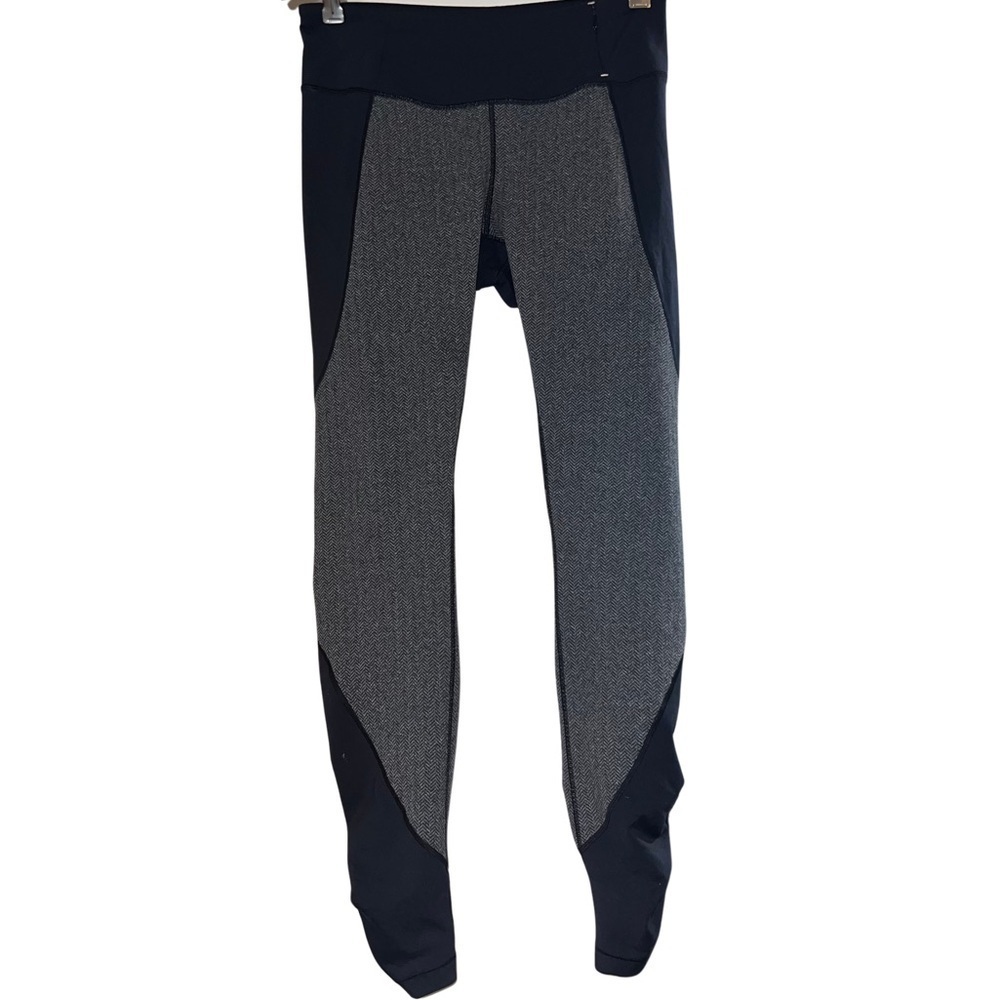 CALIA BY CARRIE UNDERWOOD Double Lined Grey & Black Leggings MEDIUM